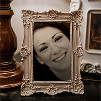 Photo effect - Vintage photo frame in warm light