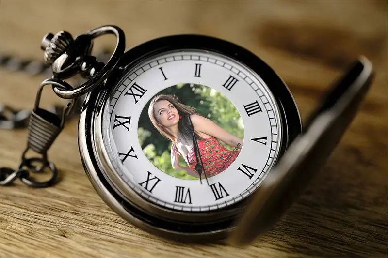 Photo effect - Photo on pocket watch